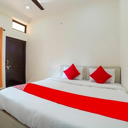 Отель Oyo 67163 Anantham Residency Narendra Nagar Экстерьер фото