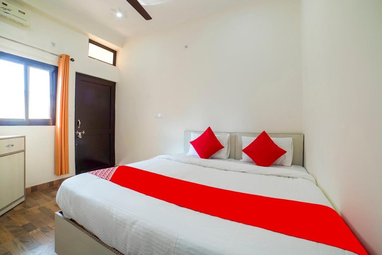 Отель Oyo 67163 Anantham Residency Narendra Nagar Экстерьер фото
