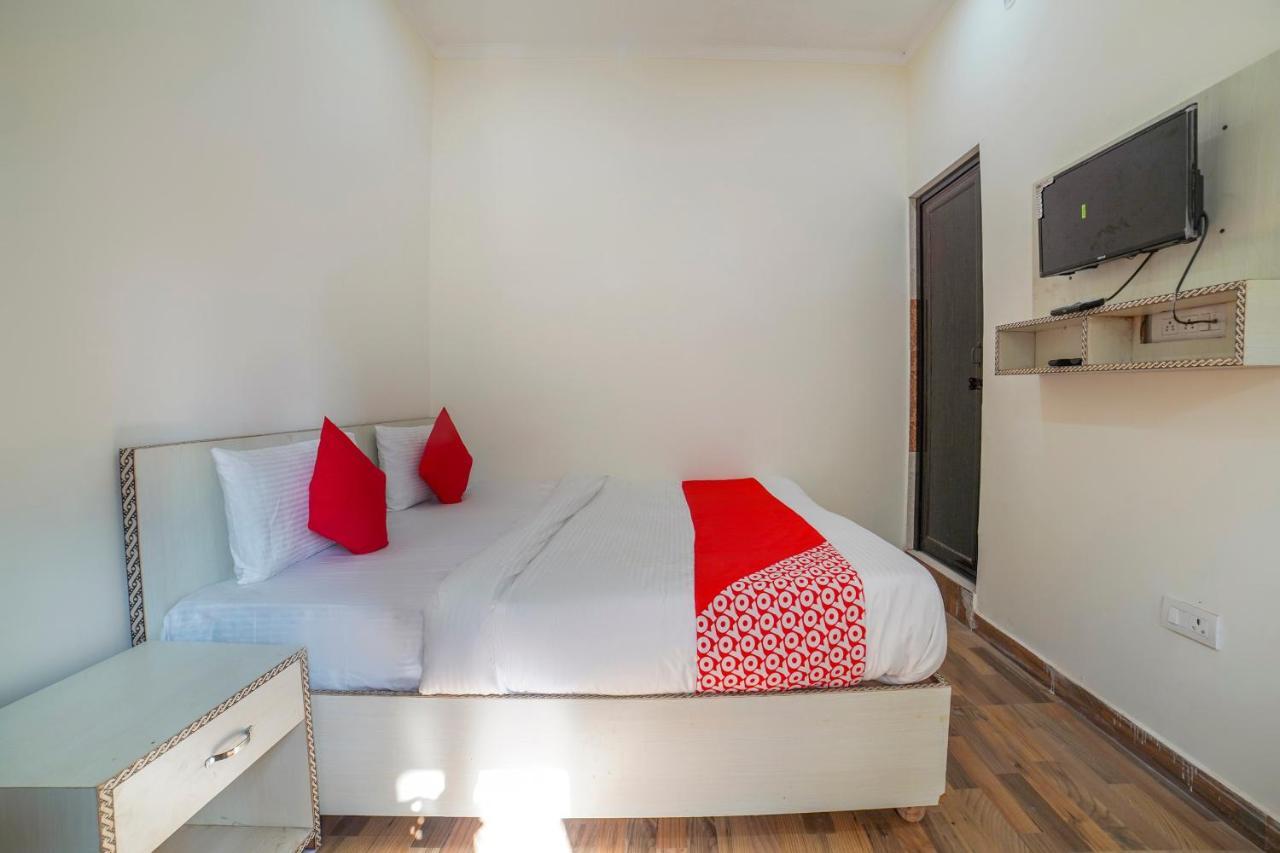 Отель Oyo 67163 Anantham Residency Narendra Nagar Экстерьер фото