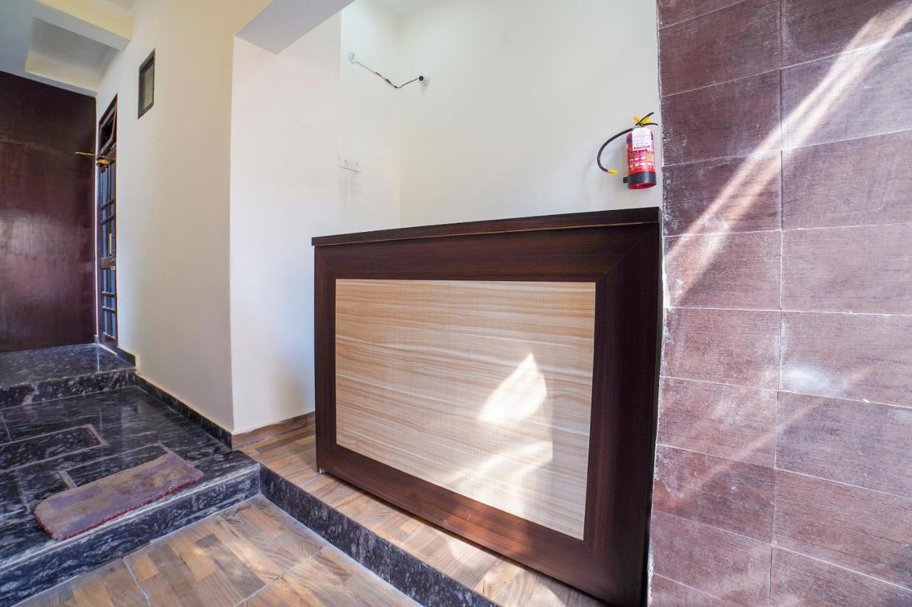 Отель Oyo 67163 Anantham Residency Narendra Nagar Экстерьер фото