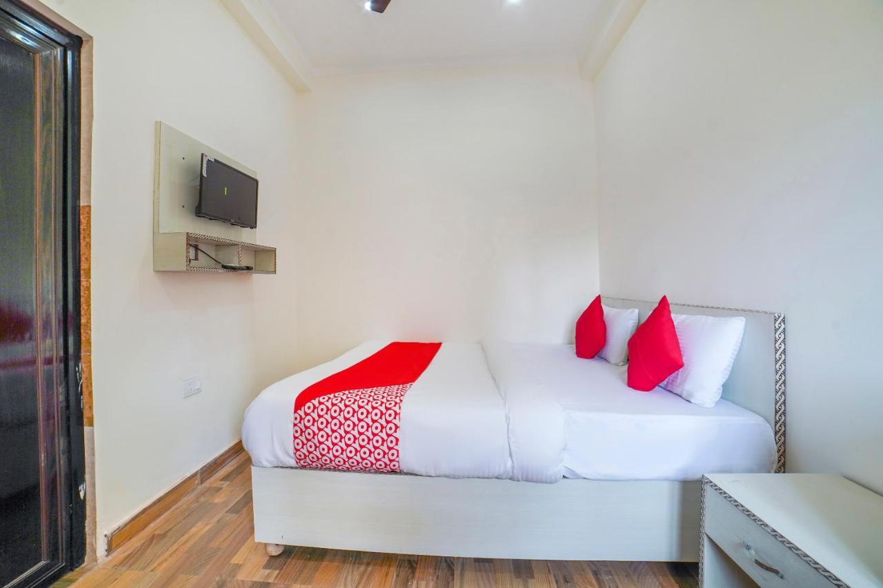Отель Oyo 67163 Anantham Residency Narendra Nagar Экстерьер фото